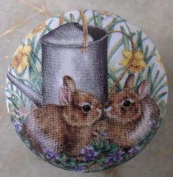 Cabinet Knob Bunnies Sprinkle can