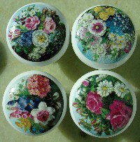 Cabinet Knob w/ Flower Bouquets #5