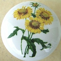 Cabinet Knob Sunflower Cluster 