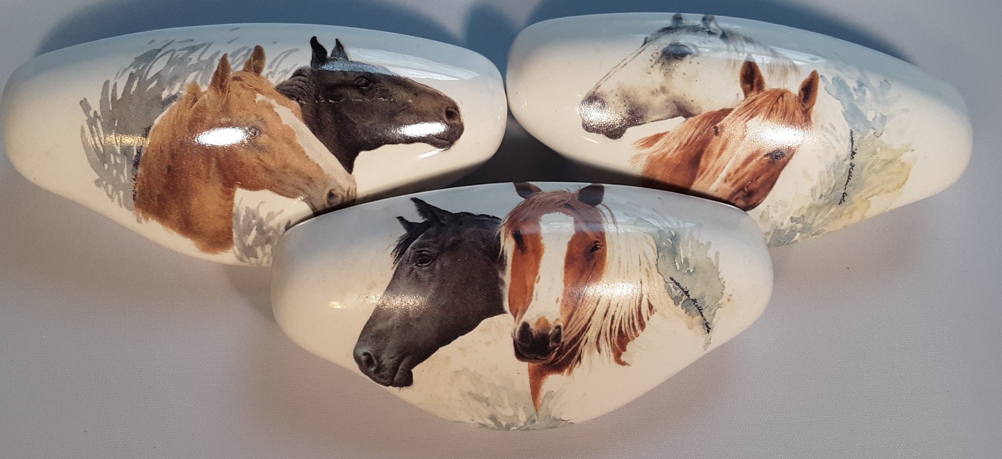 CERAMIC CABINET KNOBS KNOB HORSE CLYDESDALE QUARTER DRAFT