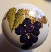 CERAMIC CABINET KNOB KNOBS PURPLE GRAPES GRAPE