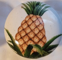 Cabinet knobs w/ Pineapple