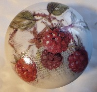 CERAMIC CABINET KNOB KNOBS FRUIT RED RASPBERRIES RASPBERRY