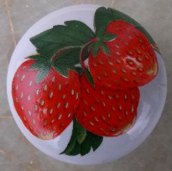 Cabinet Knob Strawberry