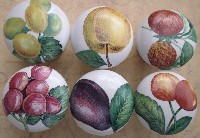 Cabinet knobs w/6 Fruit