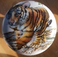 CERAMIC CABINET KNOB KNOBS  WILDLIFE TIGER BENGAL