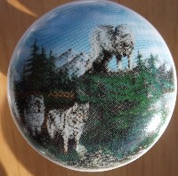 CERAMIC CABINET KNOB KNOBS  WILDLIFE WOLF WOLVES